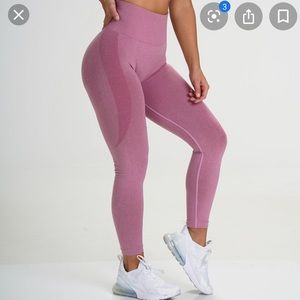 PINK NVGTN SEAMLESS LEGGING